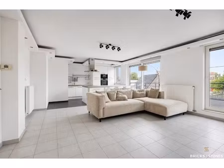 appartement te huur in antwerpen met 2 slaapkamers