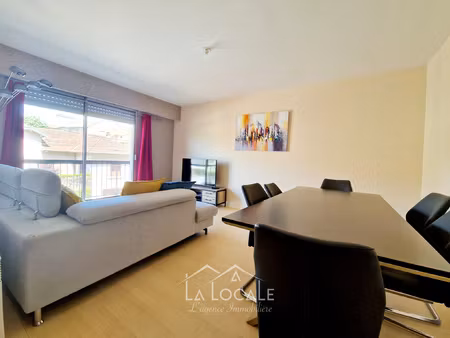 à louer t2 lumineux avec balcon quartier des ruchoux