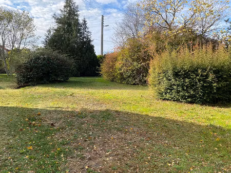 terrain à bâtir de 720 m² - saint-benoît (86)