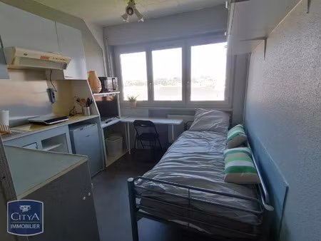 appartement à louer 1 pièce 9.83 m² - mâcon (71) - 342€