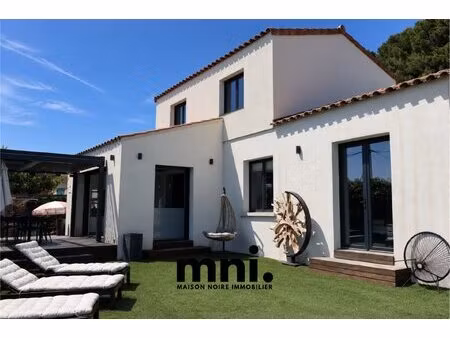 maison contemporaine avec piscine 152 m2 habitables