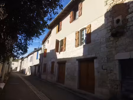 vente maison 3 pièces 115 m² à lascabanes (46800)  142 000 €