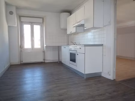location appartement 3 pièces 36m² le chambon sur lignon 43400