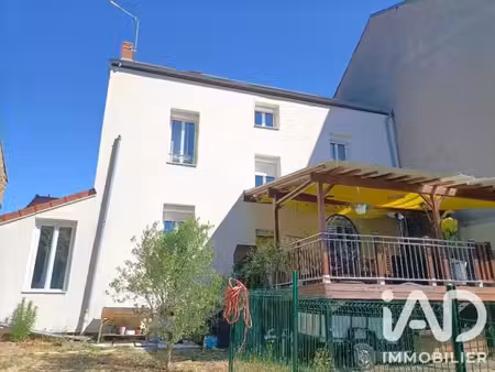 maison à saint-yorre (03270)