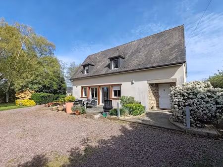 vente maison 6 pièces 168 m² à mortain (50140)  185 000 €