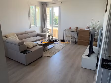 location appartement 4 pièces 73m² st uze 26240