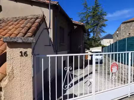 maison de 65m2 à louer sur l’hospitalet-du-larzac