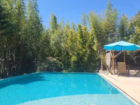 location maison 5 pièces 150 m² à aix-en-provence (13080)