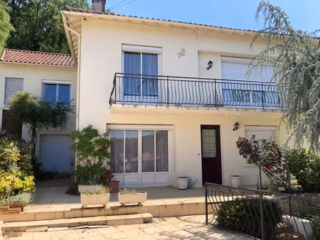 vente maison 6 pièces 187 m² à cahors (46000)  171 200 €
