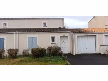 vente maison 3 pièces 71 m² à surgères (17700)  174 075 €