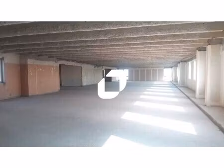 location bureaux 583 m²