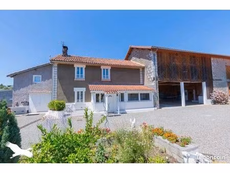 ferme 7 pièces 155 m²