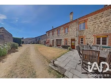 maison de village à usson-en-forez (42550)