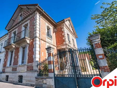 vente propriété 6 pièces 151 m² à bourg-et-comin (02160)  216 900 €