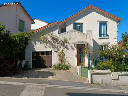 maison familiale 125m² (220m² au sol)  avec garage  5 pièces  chaville rive gauche
