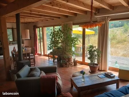maison écologique montbrun bocage