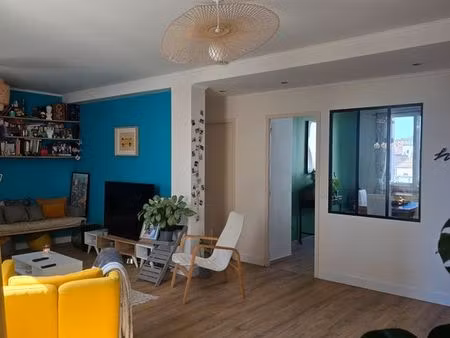 t3/t4 de 75 m² – garage  cave  possibilité 3ᵉ chambre et rénovation énergétique financée –