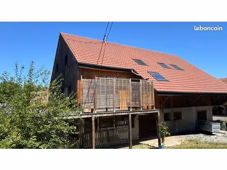 ancienne grange rénovée au coeur du sundgau : une pépite