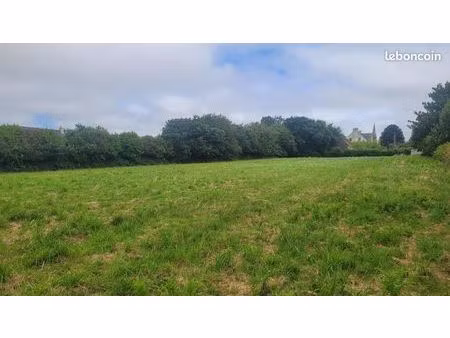 terrain 356 m² taule