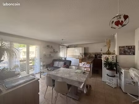 appartement 2 pièces 53 m²