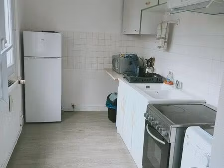 loue studio meublé 33 m2