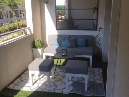 t2 meuble aix en provence la duranne à louer