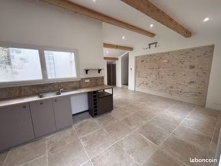 appartement climatisé avec extérieur centre-ville