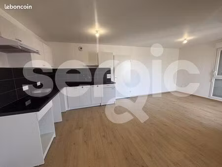 appartement 3 pièces 69 m²
