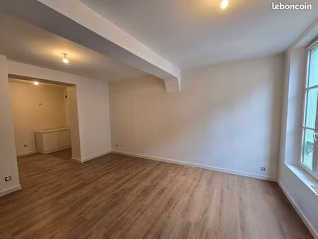 t2 de 50m2 refait à neuf