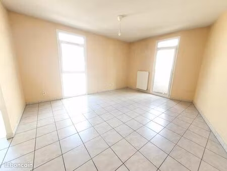 appartement 3 pièces 55 m²