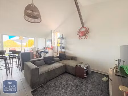 location appartement 3 pièces 72m² coutras 33230