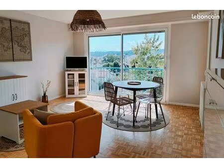 magnifique t4 meublé à louer haut de billère