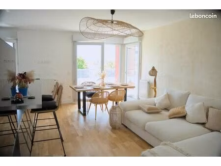 appartement 4 pièces lumineux – 77 m² – créteil pointe du lac – 2 places de parking