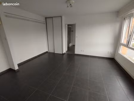 loue appartement 35 m² hazebrouck