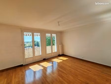 appartement 5 pièces 81 m²