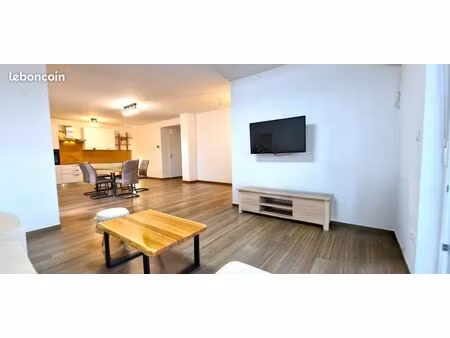 appartement 3 pièces rue de la république 65m2