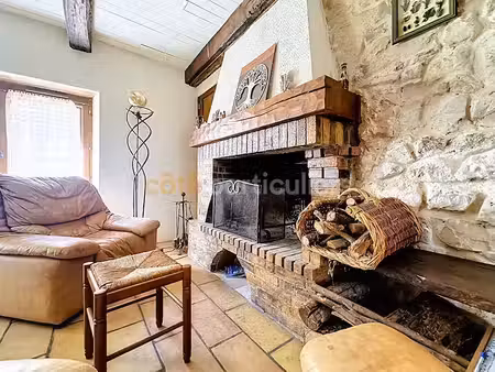 vente maison 5 pièces 110 m² à fleure (86340)  199 000 €