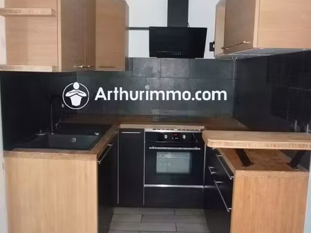 location appartement 1 pièces 30 m2 à moissy-cramayel