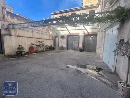 location local professionnel marseille 1er