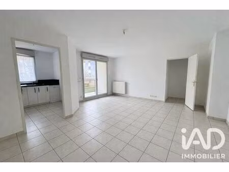 appartement à la riche (37520)