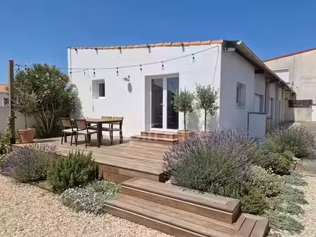 maisonnette à vendre 2 pièces saint sulpice de royan (17) - terrasse - parking