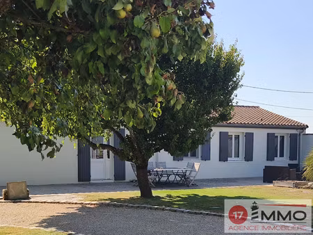 vente maison 5 pièces 136 m² clavette (17220)