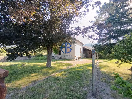 maison a renover 3 ch 630 m2 de terrain
