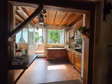 vente maison 8 pièces 205 m² jonzac (17500)