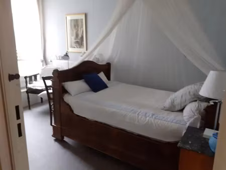 location appartement 1 pièce 12 m² à la rochelle (17000)