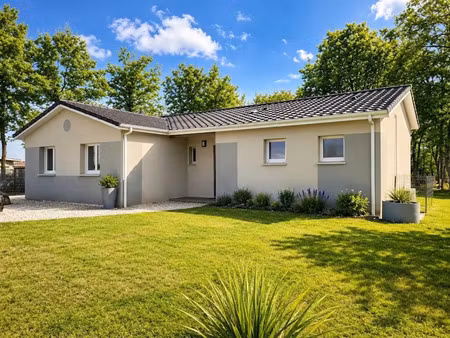 vente maison 4 pièces 108 m² à lesparre-médoc (33340)  259 900 €
