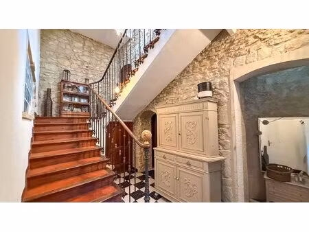 orange élégante maison de maître en pierre avec studio indépendant  garage et terrasses