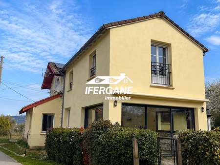 vente maison 6 pièces 140 m² à cadrieu (46160)  270 000 €