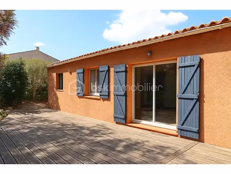 vente maison 5 pièces 90 m² à toulon (83000)  275 000 €
