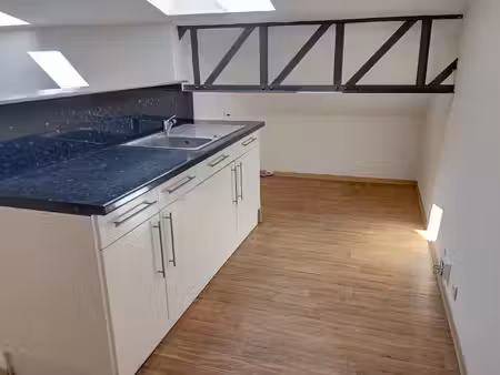 location appartement 3 pièces 55m² jarny 54800